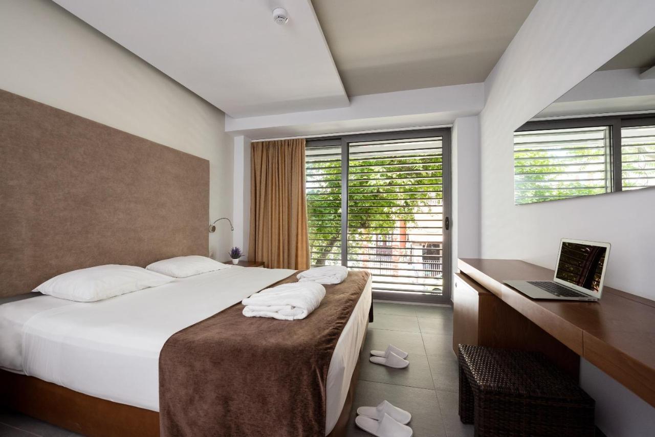 Oktober Downtown Boutique Hotel Rhodes City Exterior foto